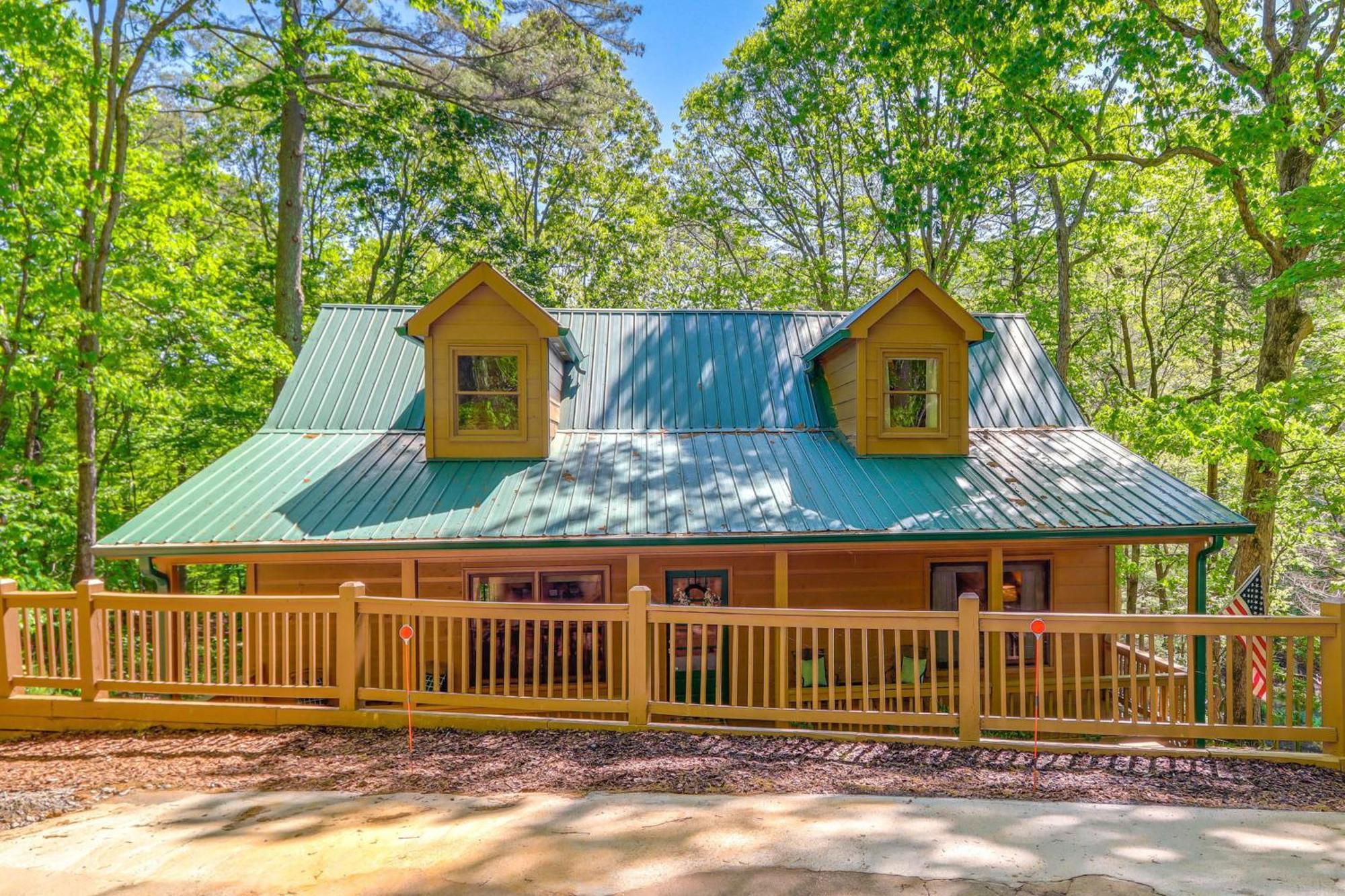Lakeside Cabin Game Room, Dock, Orchard, Wineries Ellijay Exterior photo