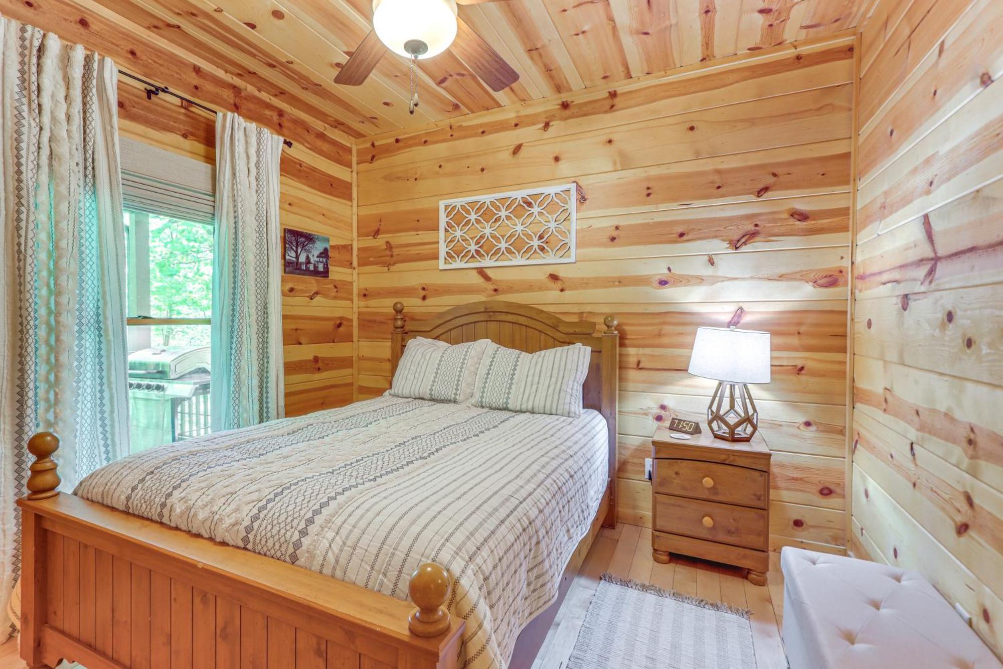 Lakeside Cabin Game Room, Dock, Orchard, Wineries Ellijay Exterior photo