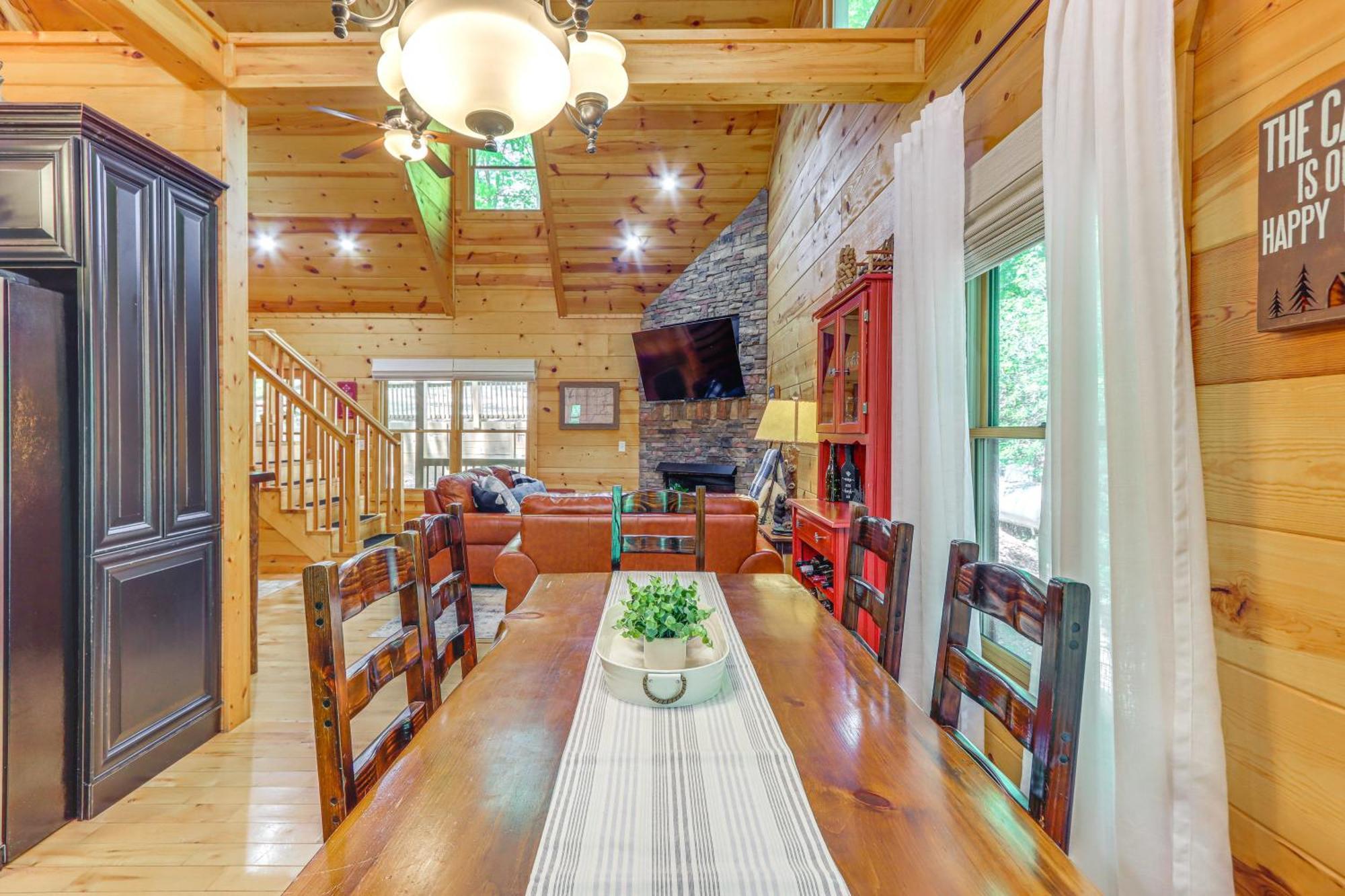 Lakeside Cabin Game Room, Dock, Orchard, Wineries Ellijay Exterior photo
