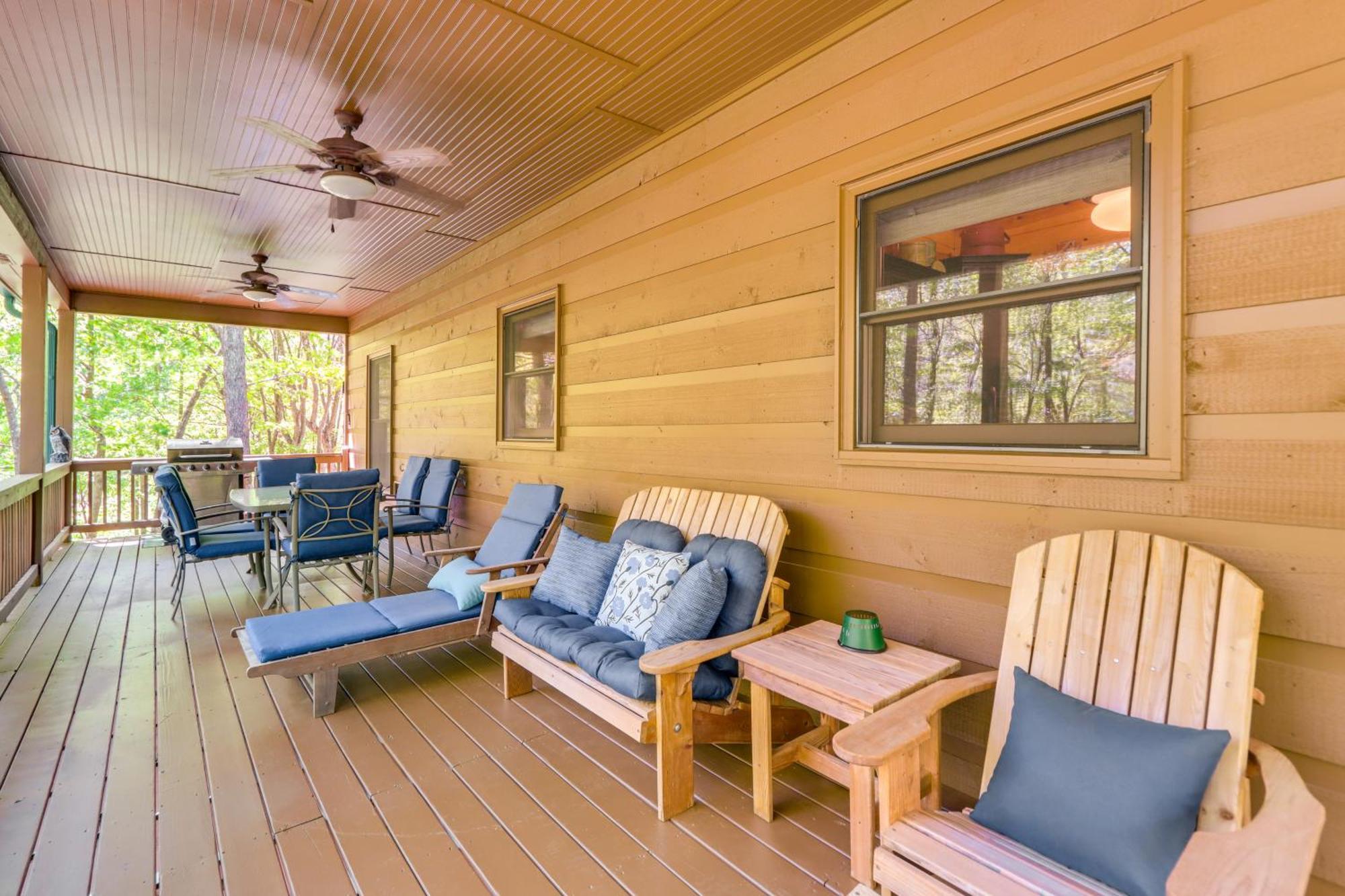 Lakeside Cabin Game Room, Dock, Orchard, Wineries Ellijay Exterior photo