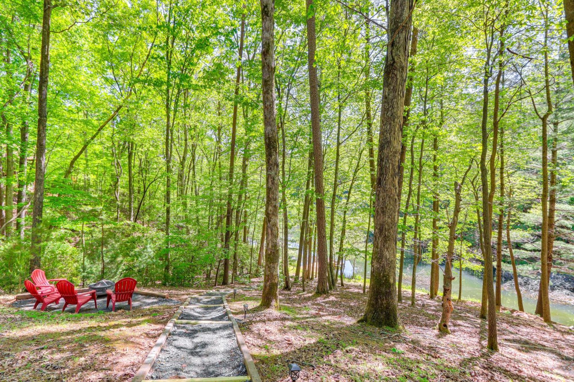 Lakeside Cabin Game Room, Dock, Orchard, Wineries Ellijay Exterior photo