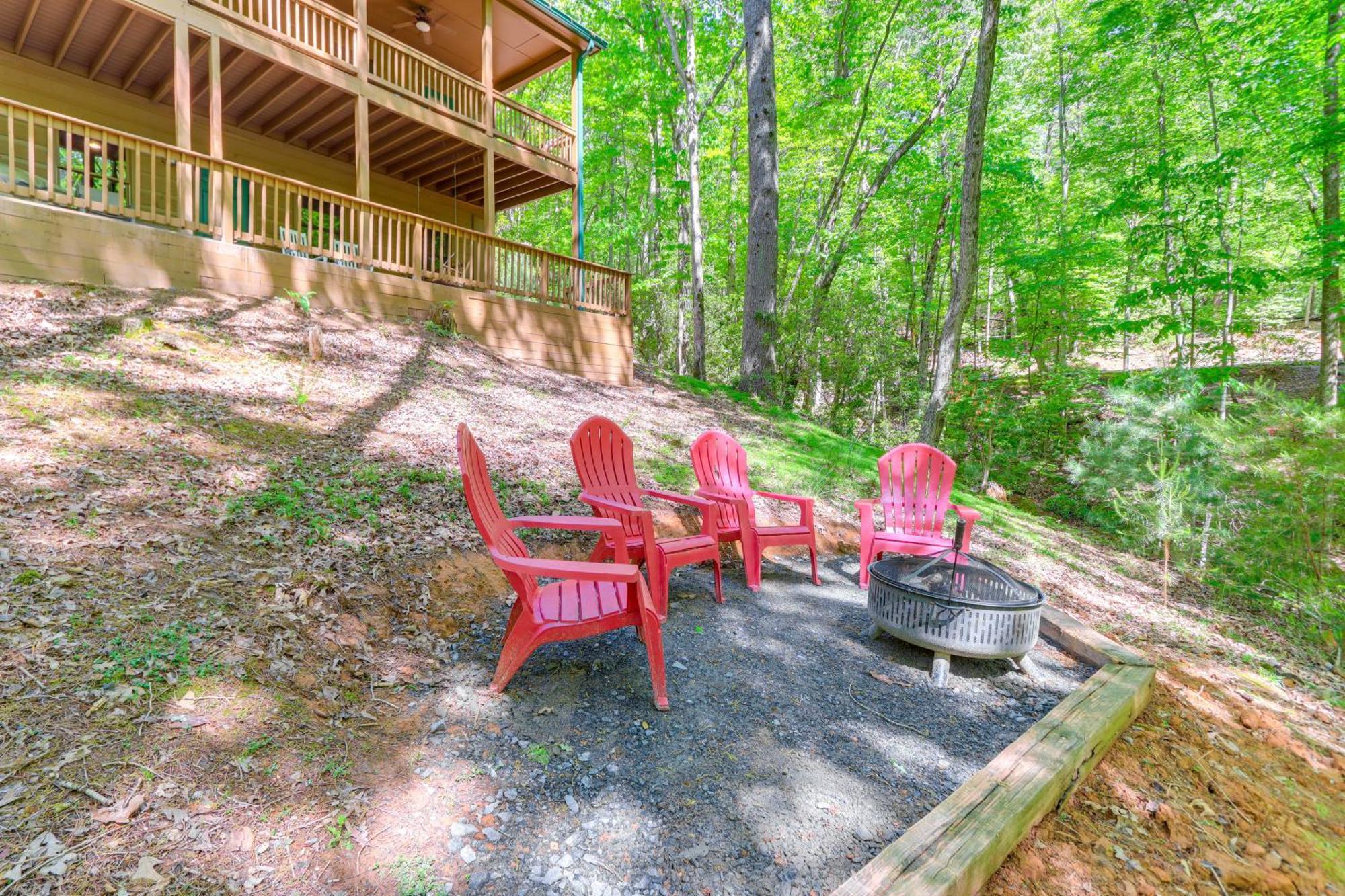 Lakeside Cabin Game Room, Dock, Orchard, Wineries Ellijay Exterior photo