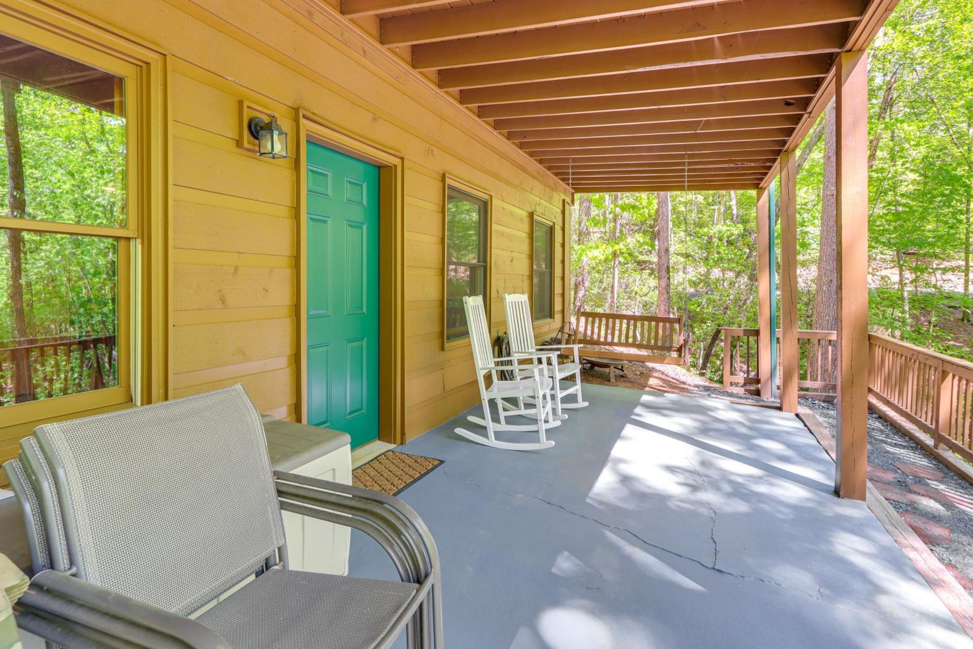 Lakeside Cabin Game Room, Dock, Orchard, Wineries Ellijay Exterior photo