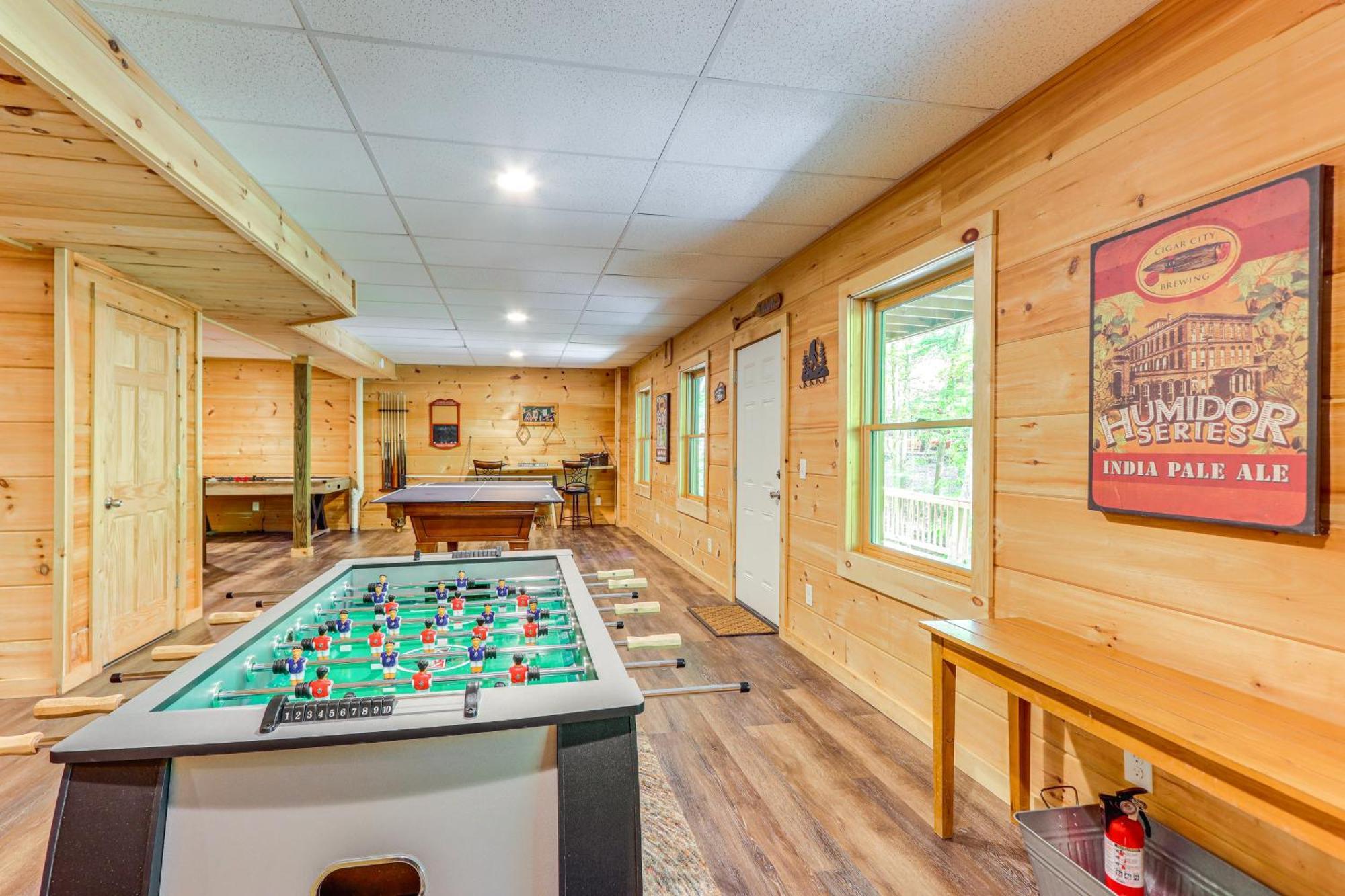 Lakeside Cabin Game Room, Dock, Orchard, Wineries Ellijay Exterior photo